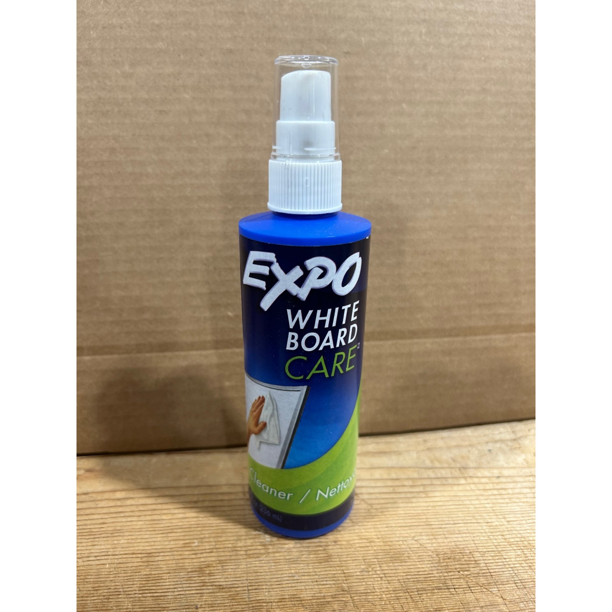 whiteboard cleaner spray bottle