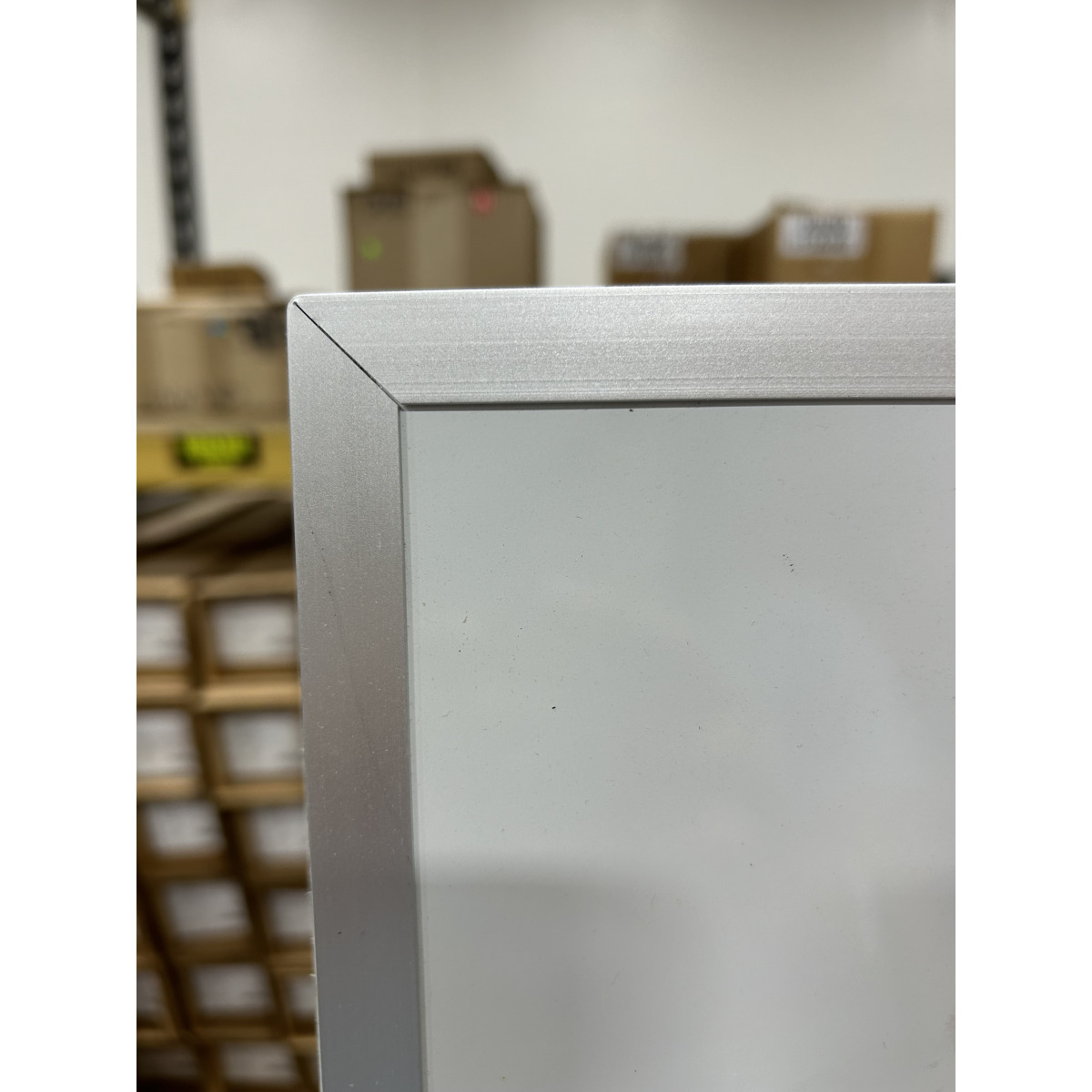 Frame corner
