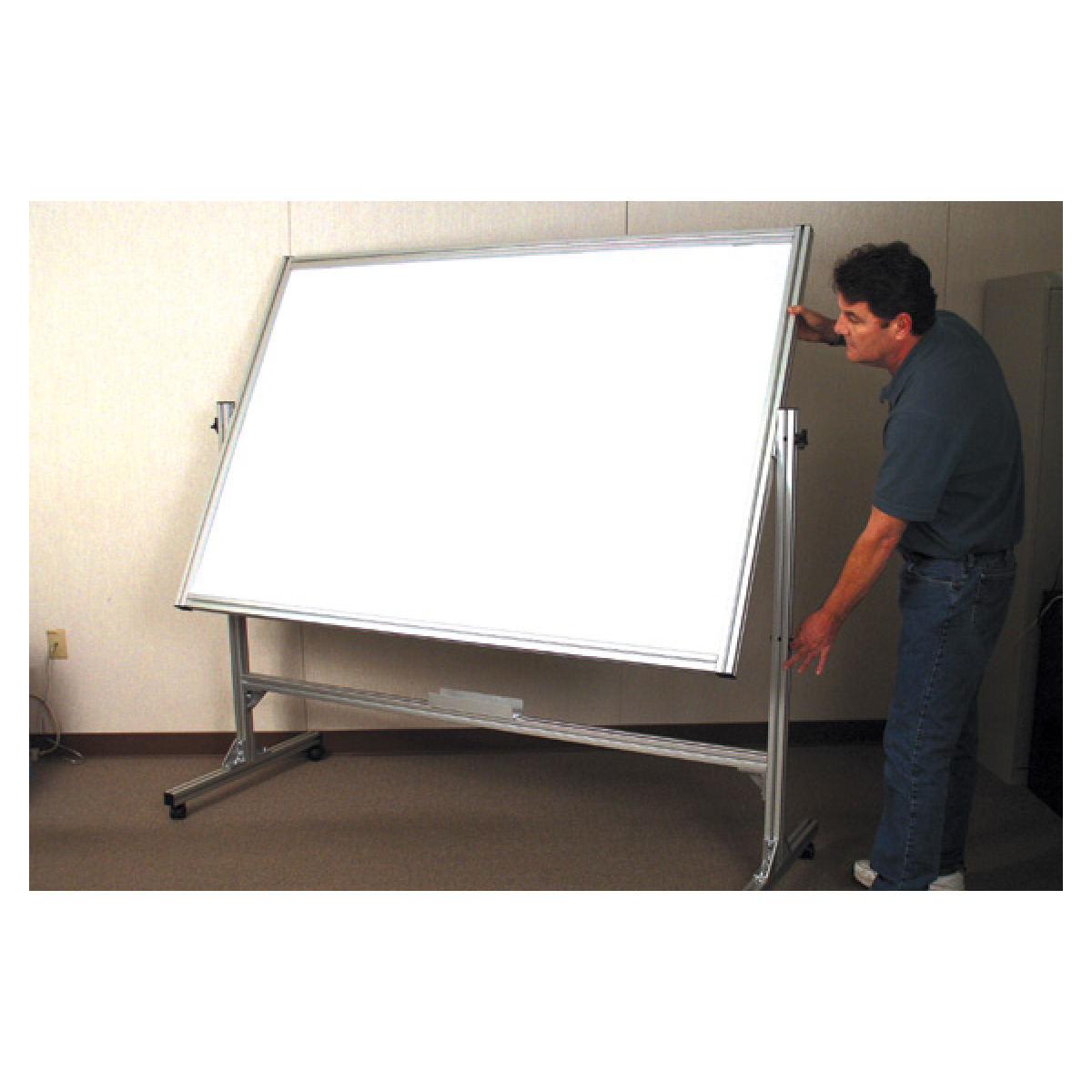 easy tilt pivot with release pin easy tilt pivot with release pin