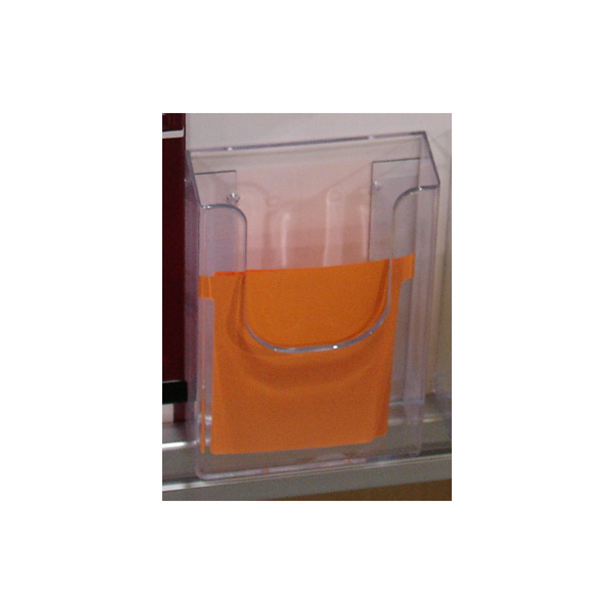 magnetic plastic container for whiteboards
